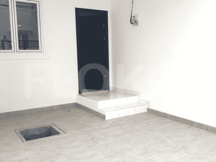 Dijual Ruko Luas 190 m2 di Muara Karang, Pluit - RKS652 2