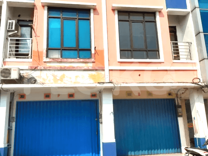 Dijual Ruko Luas 568 m2 di Jatimakmur, Pondok Gede - RKS0d1 1