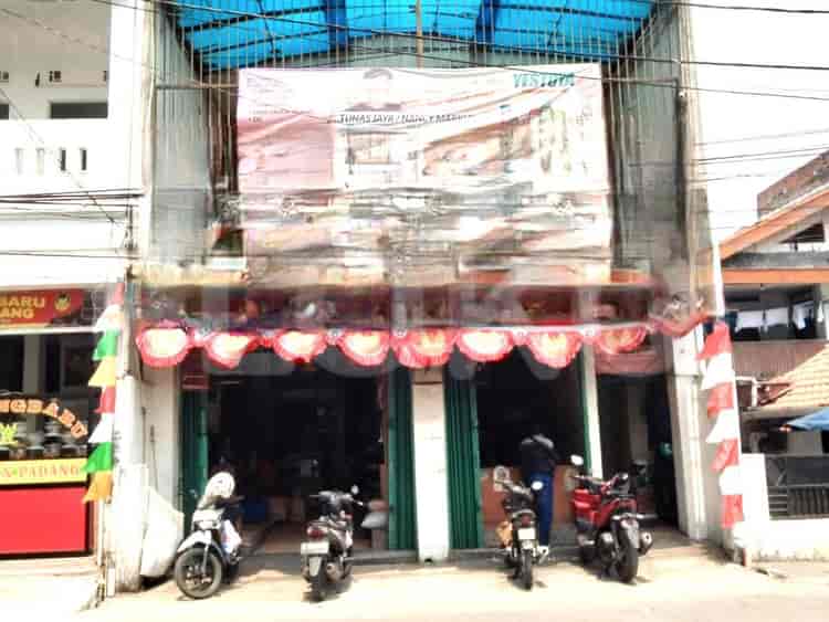 Dijual Ruko Luas 607 m2 di Pasar Pramuka, Pramuka - RKS31d 1