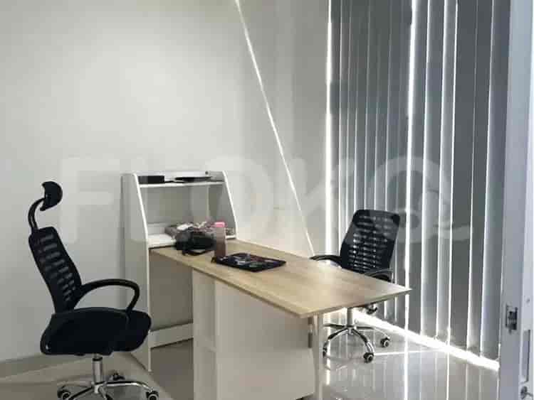 Dijual Ruko Luas 170 m2 di Tanjung Duren, Tanjung Duren - RKSbb5 3