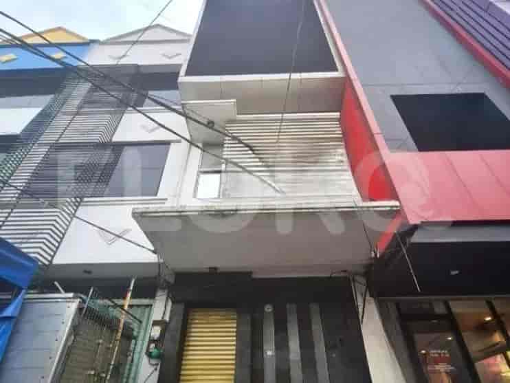 106 sqm, shophouse for sale in Tebet, Tebet 4