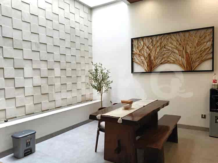 Dijual Rumah 4 BR, Luas 160 m2 di Alam Sutera, Alam Sutera - RHAS3e8 4