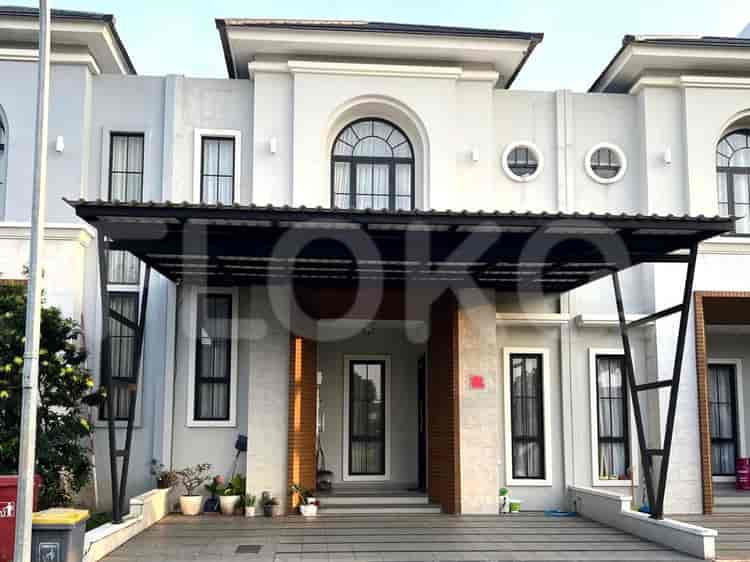 Dijual Rumah 4 BR, Luas 220 m2 di Sutera Victoria, Alam Sutera - RHAS7de 1