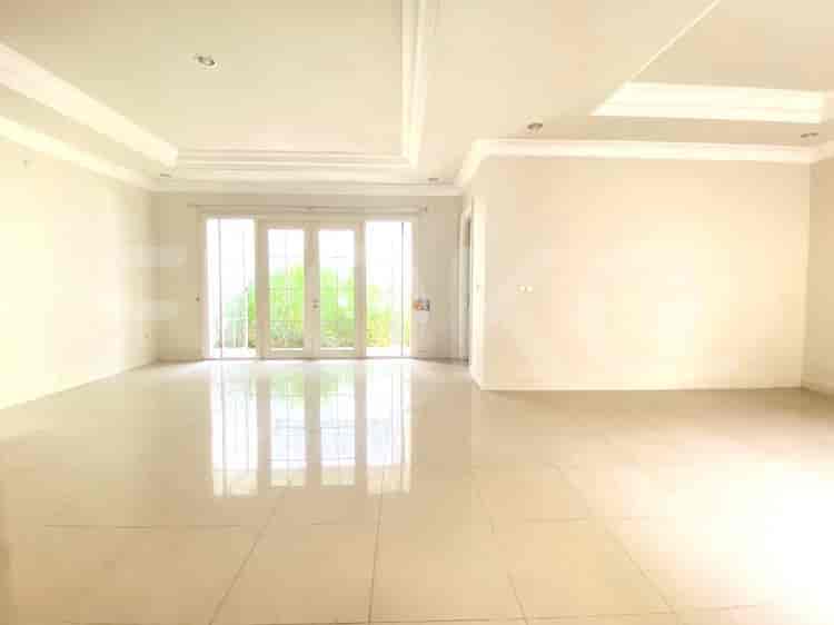 Dijual Rumah 4 BR, Luas 279 m2 di Sutera Tiara, Alam Sutera - RHAS81f 2