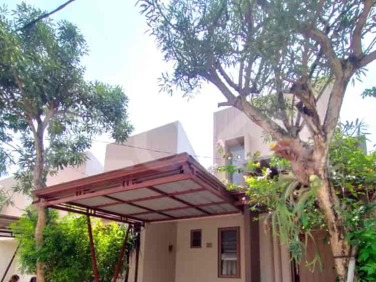 Dijual Rumah 1 BR, Luas 30 m2 di Cisauk, BSD - RHAS00c 1