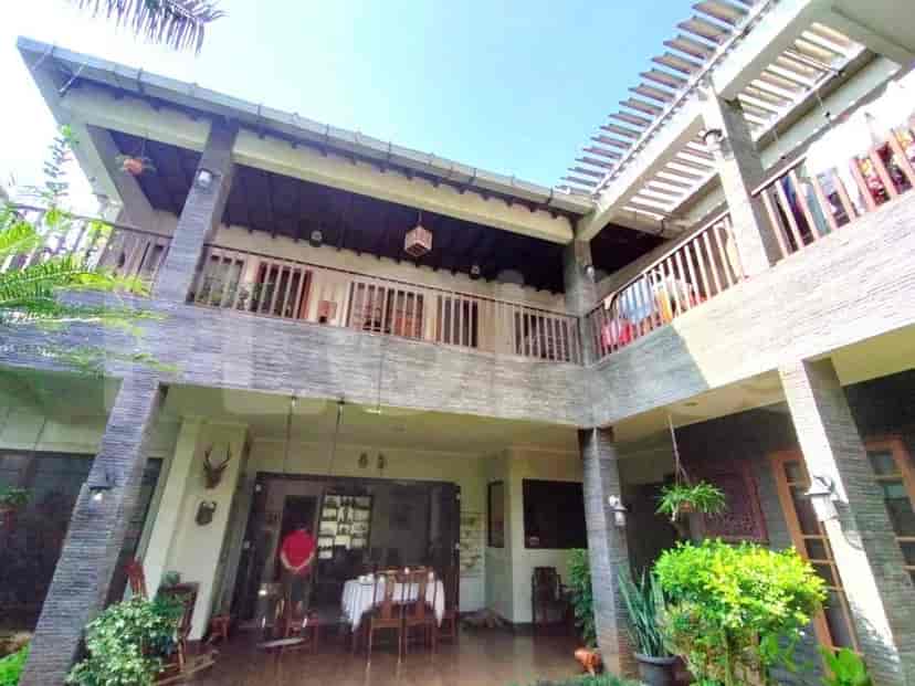 RHASd72, Sale House BSD | 5BR with Backyard & Negotiable 2