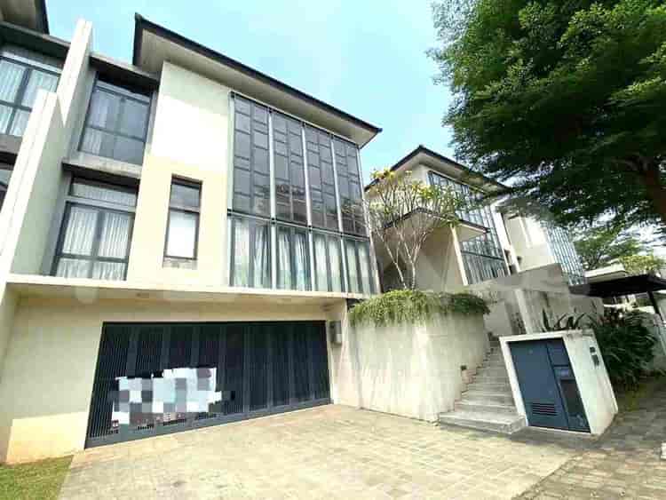 Dijual Rumah 5 BR, Luas 349 m2 di Nava park, BSD - RHAS2b1 1