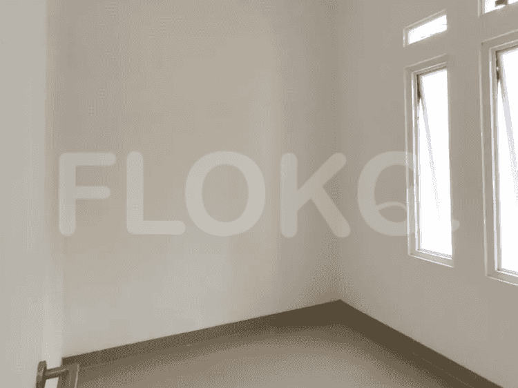 Dijual Rumah 2 BR, Luas 45 m2 di Grand residence city, Bekasi - RHAS858 4