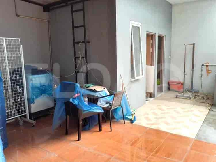 Dijual Rumah 3 BR, Luas 200 m2 di Galaxy, Bekasi - RHASe5a 4