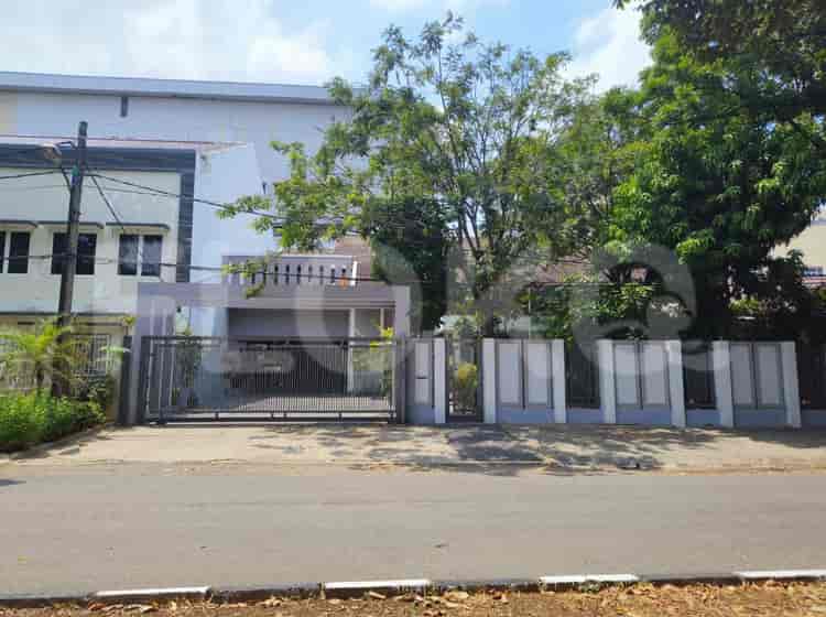 Dijual Rumah 5 BR, Luas 600 m2 di Jaka Permai Bekasi, Bekasi Selatan - RHAS3f1 1