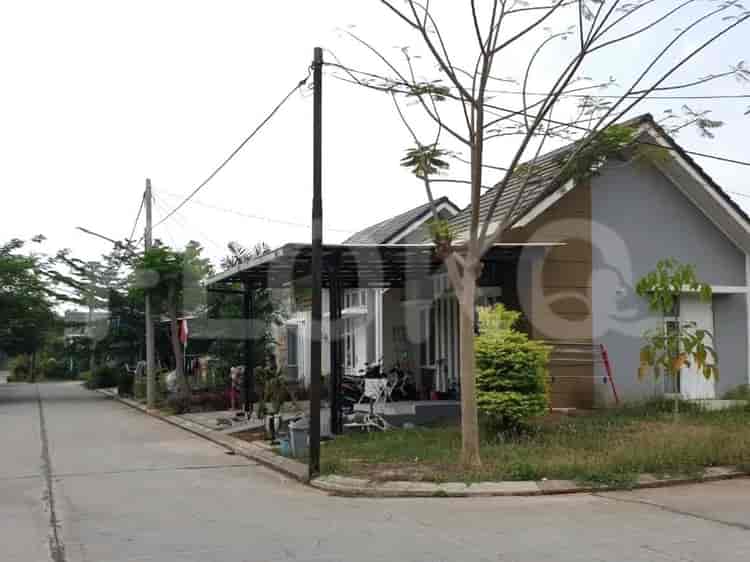 Dijual Rumah 2 BR, Luas 72 m2 di Mutiara Gading City, Bekasi Utara - RHASf4e 1
