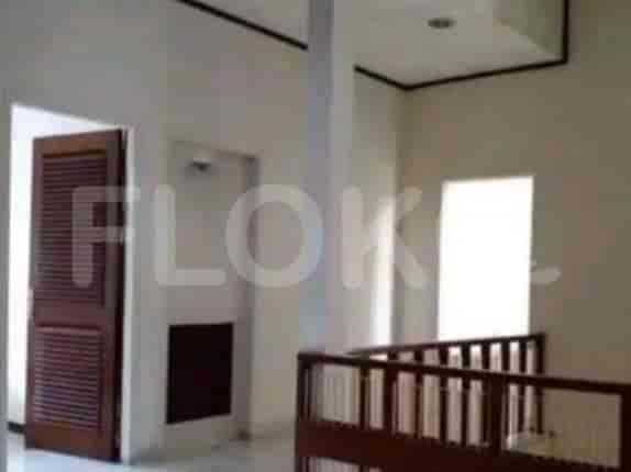 Dijual Rumah 5 BR, Luas 150 m2 di Sektor 1, Bintaro - RHAS415 3