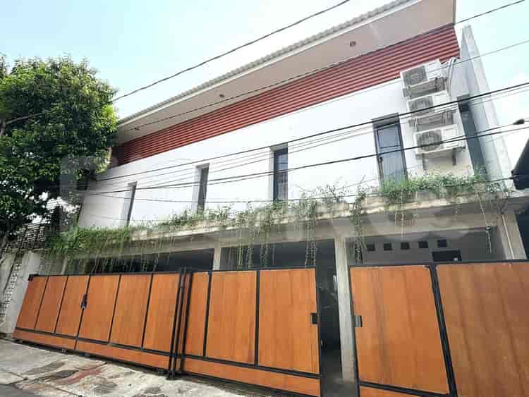 260 sqm, 5 BR house for sale in Bintaro, Bintaro - RHAS073 1