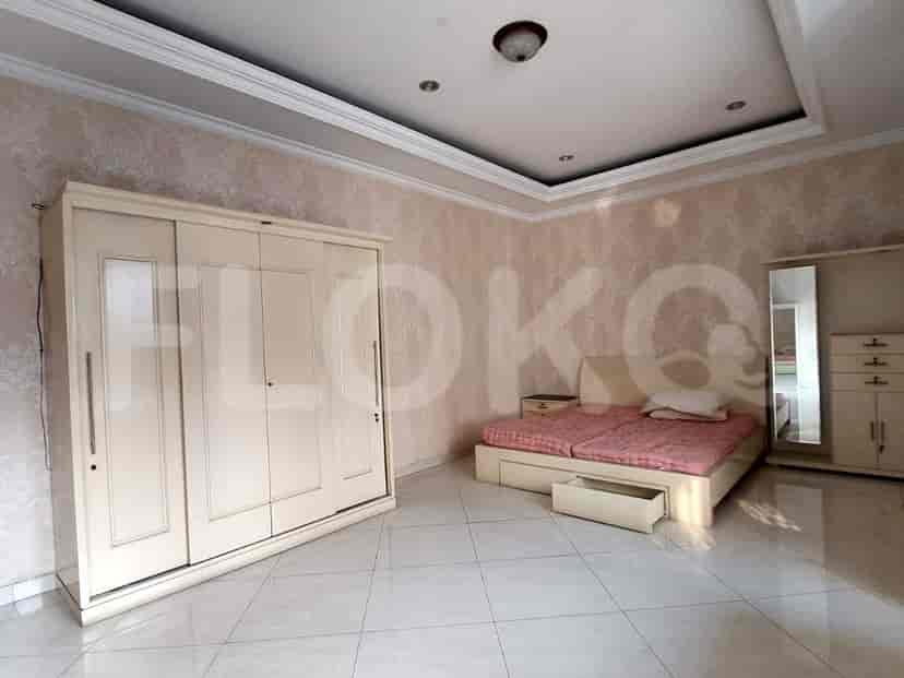 RHASe95, House in Bintaro for Sale | 2 Floors with Carport 10