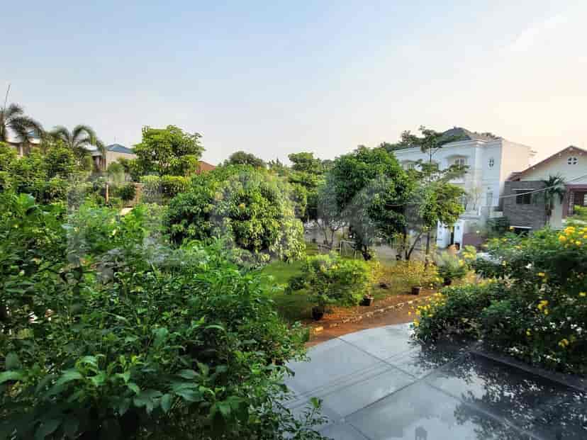 RHASe95, House in Bintaro for Sale | 2 Floors with Carport 3