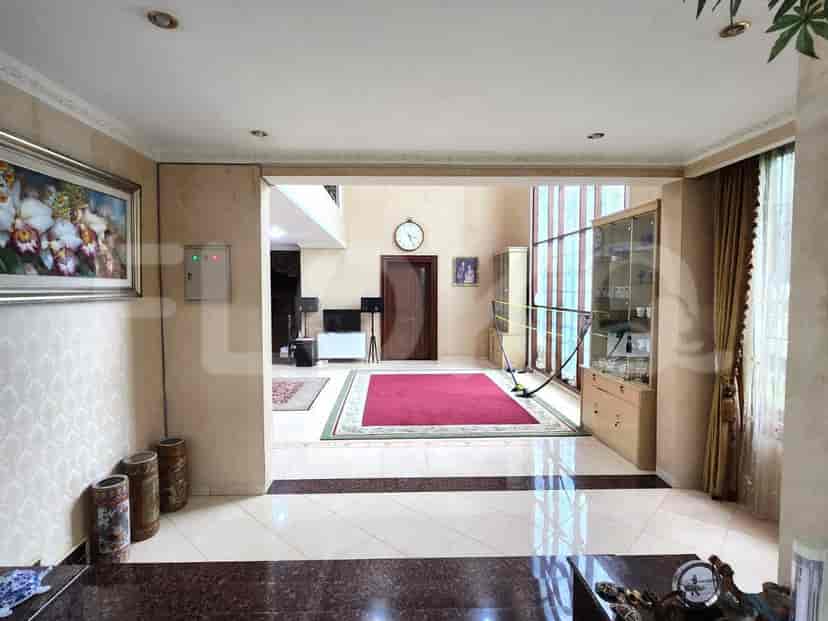 RHASff8 | House for Sale in Bintaro with 9 Bedrooms, 3 Floors 8