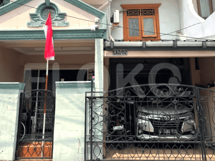 Dijual Rumah 3 BR, Luas 160 m2 di Taman Buaran Indah, Cakung - RHASaf3 1