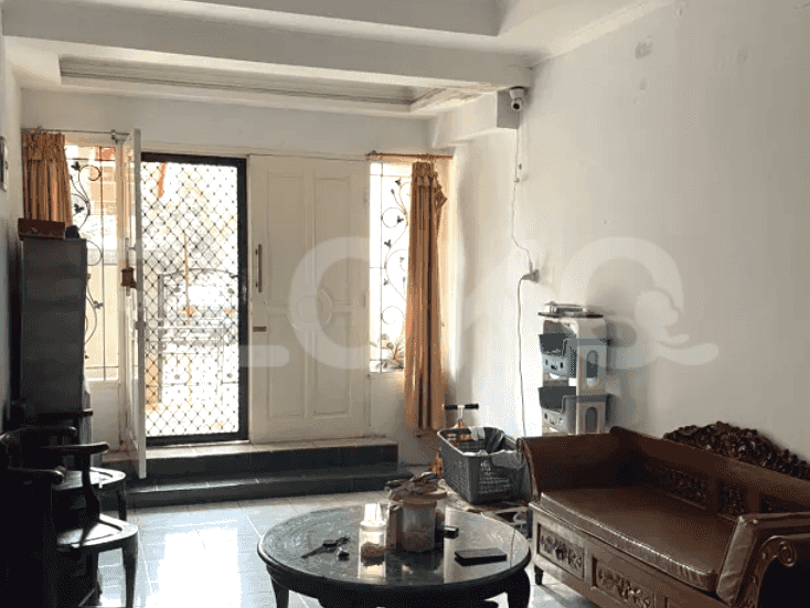 Dijual Rumah 3 BR, Luas 160 m2 di Taman Buaran Indah, Cakung - RHASaf3 3