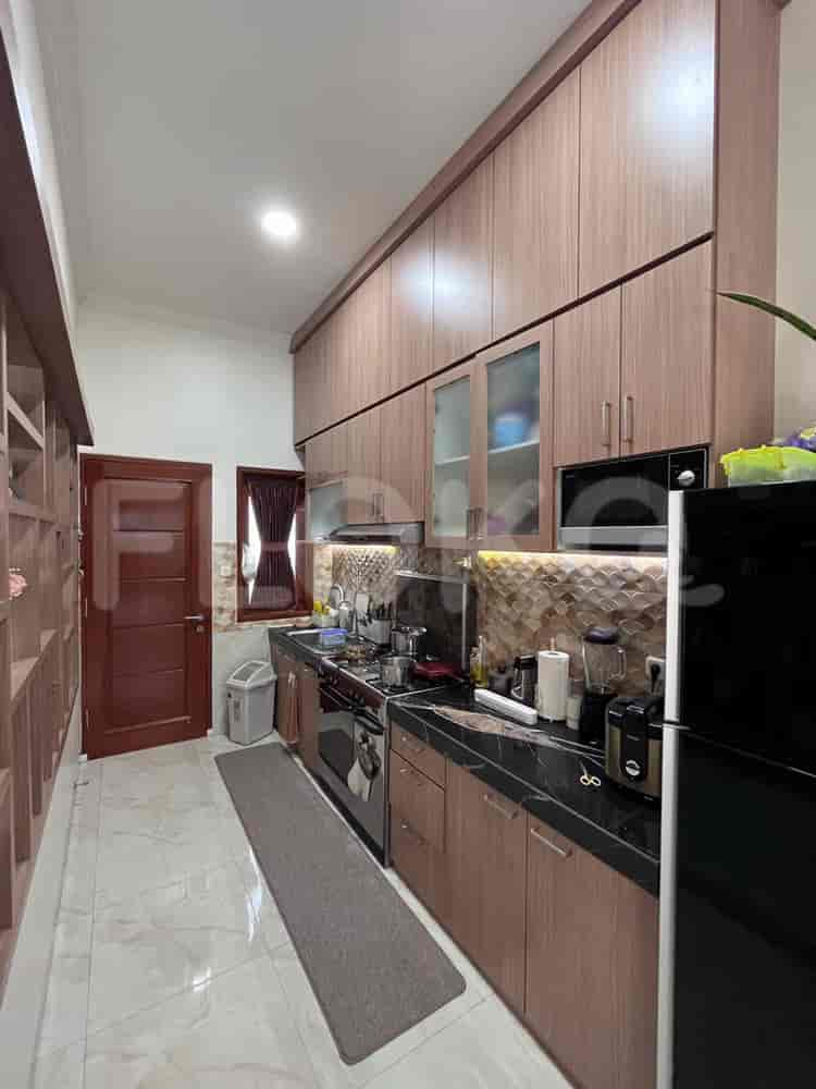 Dijual Rumah 3 BR, Luas 160 m2 di Taman Pulo Indah Penggilingan, Cakung - RHASd64 19