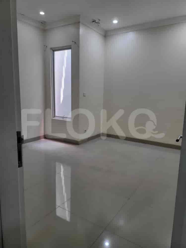 Dijual Rumah 5 BR, Luas 120 m2 di Garden City Cluster La Seine, Cakung - RHAS1ec 3
