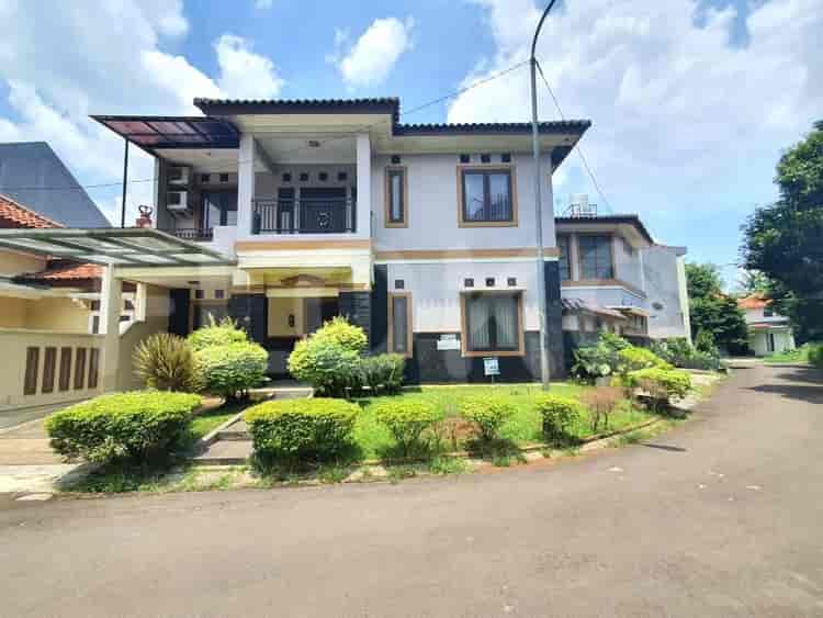 Dijual Rumah 6 BR, Luas 450 m2 di Taman Kenari Nusantara, Cibubur - RHAS575 1
