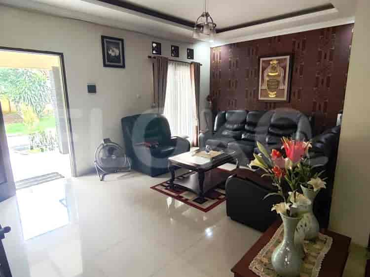 Dijual Rumah 6 BR, Luas 450 m2 di Taman Kenari Nusantara, Cibubur - RHAS575 2