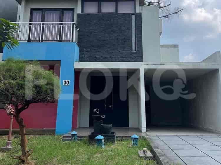 Dijual Rumah 3 BR, Luas 98 m2 di Lippo Cikarang, Cikarang - RHASb00 2