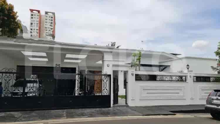 400 sqm, 4 BR house for sale in Jl Wijaya Kusuma, Cilandak - RHASf4c 1