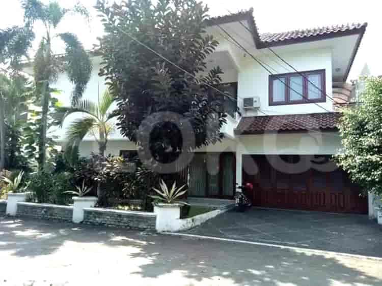 700 sqm, 4 BR house for sale in Jl. Kenanga, Cilandak - RHAS949 1