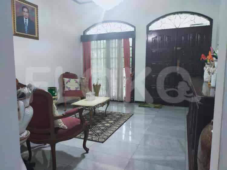 Dijual Rumah 7 BR, Luas 400 m2 di Jl. M.P.R. IX 1-9, RT.1/RW.11, Cilandak Baru, Cilandak - RHASc9f 2