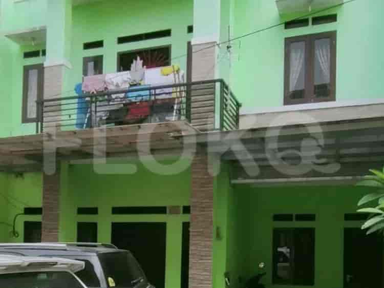 Dijual Rumah 3 BR, Luas 110 m2 di Jagakarsa, Cinere - RHAS8f4 1