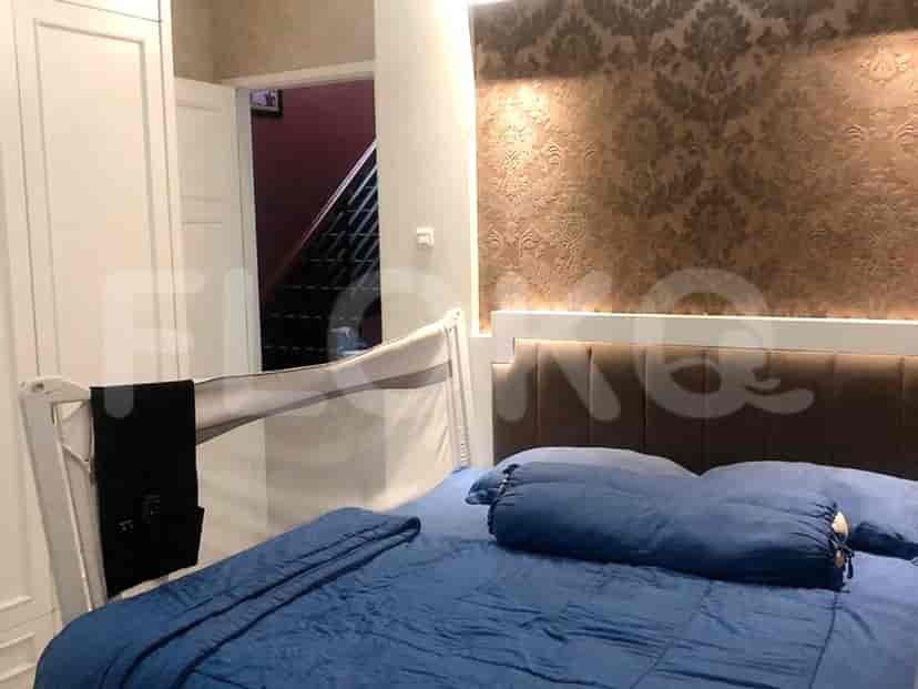 RHAS588 | House in Cinere, 2 Floors with Carport for Sale 4