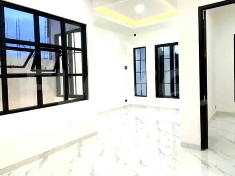 Dijual Rumah 3 BR, Luas 170 m2 di Cinere, Cinere - RHASe26 4