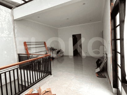 Dijual Rumah 3 BR, Luas 180 m2 di Blok K, Cinere - RHAS15b 3