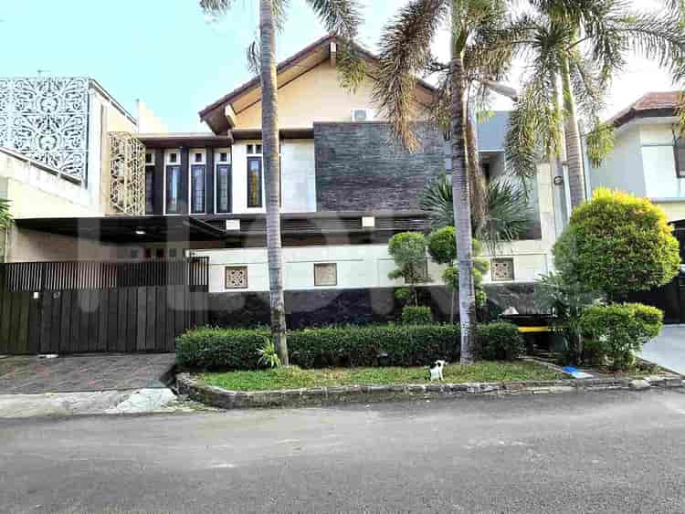 Dijual Rumah 4 BR, Luas 260 m2 di Cipinang, Cipinang - RHAS8a7 1