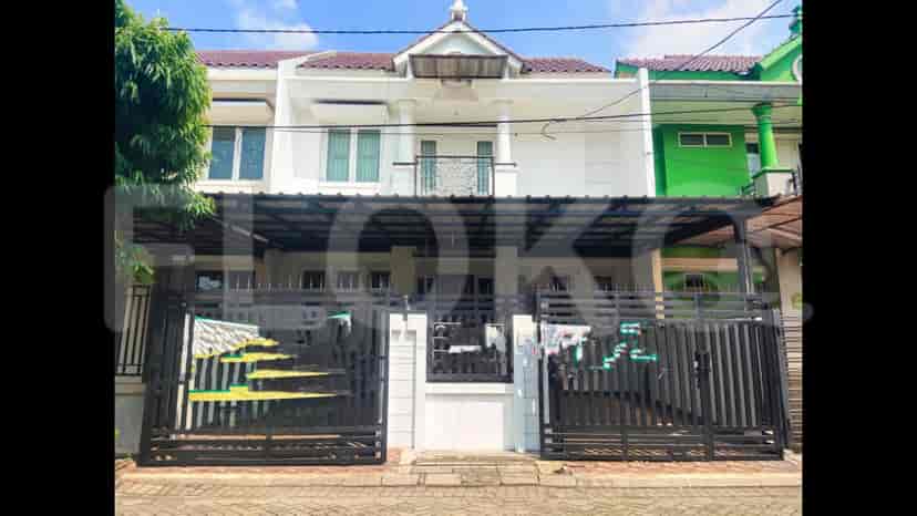 RHASb38 | House in Daan Mogot - 3BR for Sale with Balcony 1