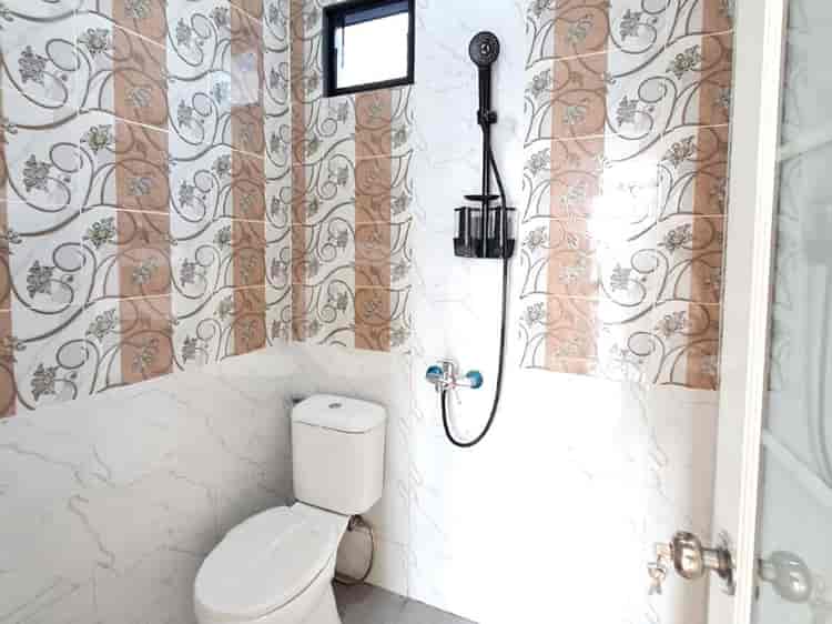 Dijual Rumah 3 BR, Luas 70 m2 di Depok, Depok - RHASf6d 5