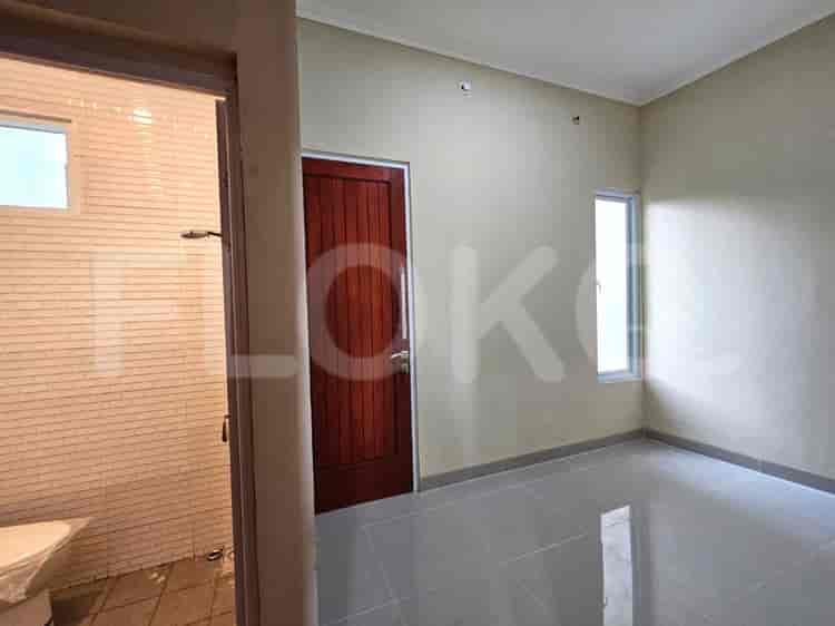 Dijual Rumah 3 BR, Luas 77 m2 di Kelapa Dua, Depok - RHASab1 3