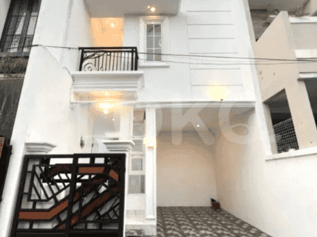 Dijual Rumah 3 BR, Luas 85 m2 di Komplek Pancoran Mas - Depok, Depok - RHAS8fb 1