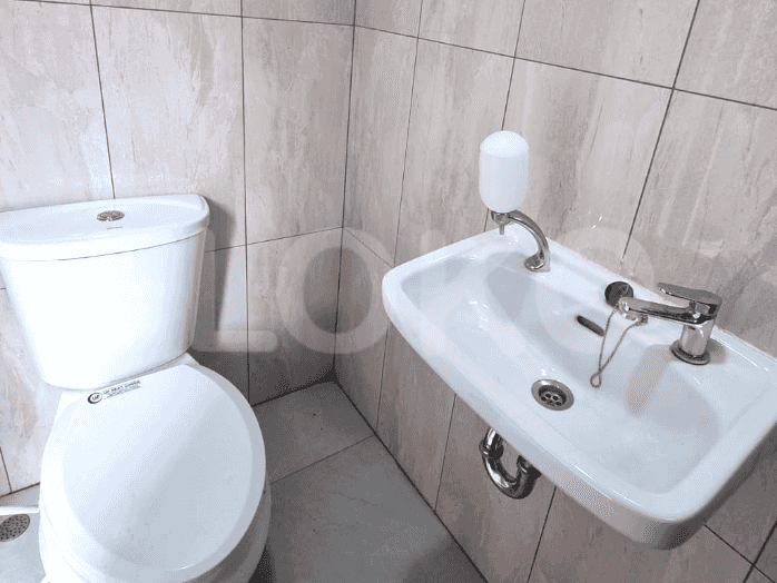 Dijual Rumah 3 BR, Luas 90 m2 di Kelapa dua, Depok - RHAS987 7