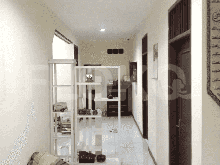 Dijual Rumah 7 BR, Luas 300 m2 di Pondok Kelapa, Duren Sawit - RHAS203 2