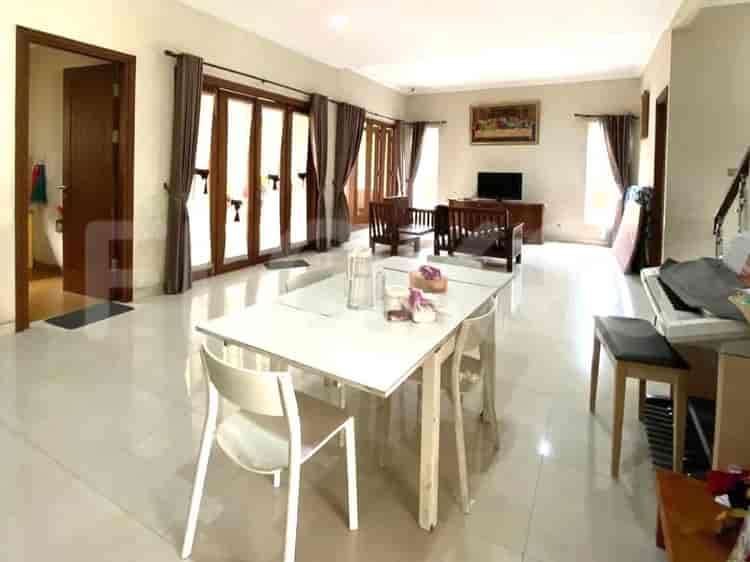 Dijual Rumah 7 BR, Luas 361 m2 di Puribanda Townhouse, Duren Sawit - RHAS359 2