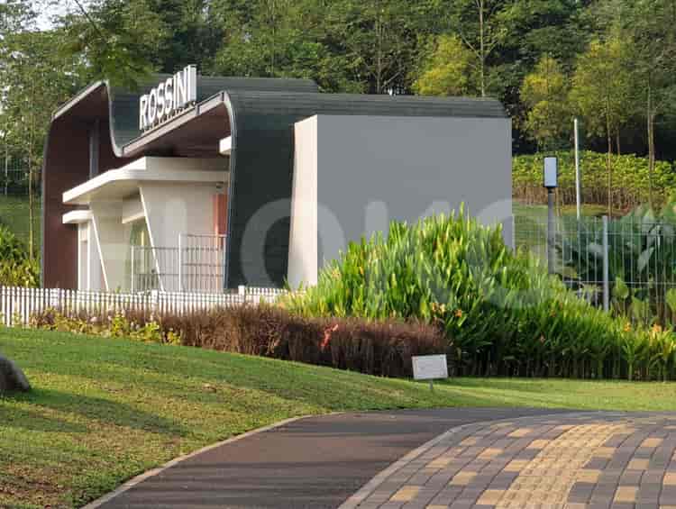 Dijual Rumah 4 BR, Luas 101 m2 di Rossini Raya, Gading Serpong - RHASe90 1