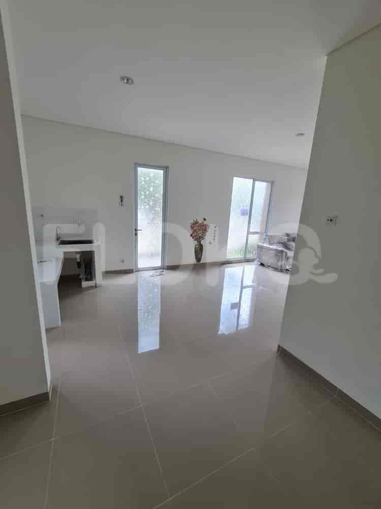 Dijual Rumah 4 BR, Luas 125 m2 di Nara Village, Gading Serpong - RHAS8c7 3