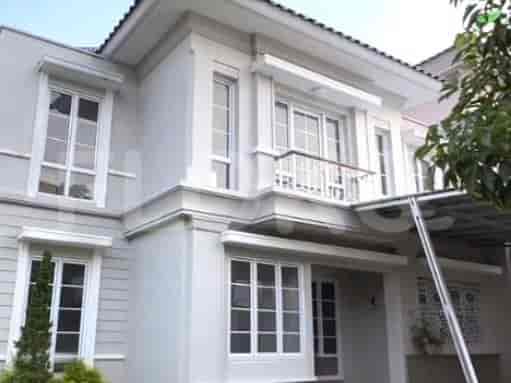 Dijual Rumah 4 BR, Luas 216 m2 di Gading Serpong, Gading Serpong - RHASb41 1