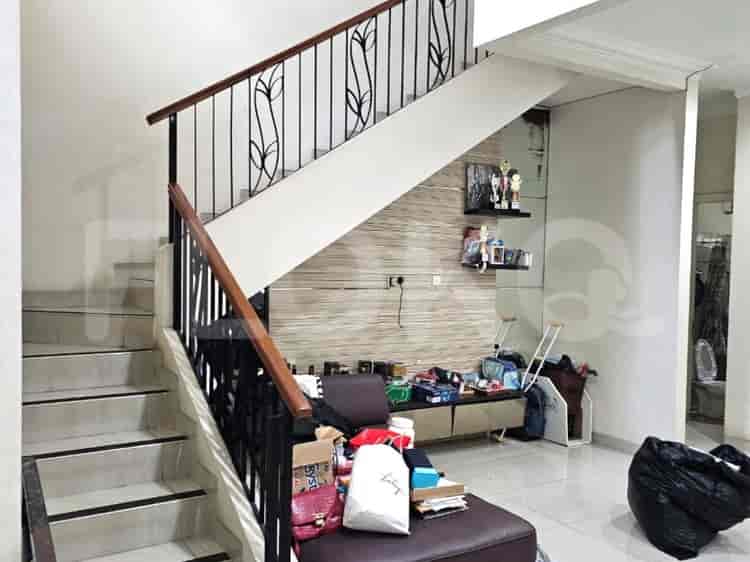 Dijual Rumah 4 BR, Luas 230 m2 di Serpong, Gading Serpong - RHAS5a1 2