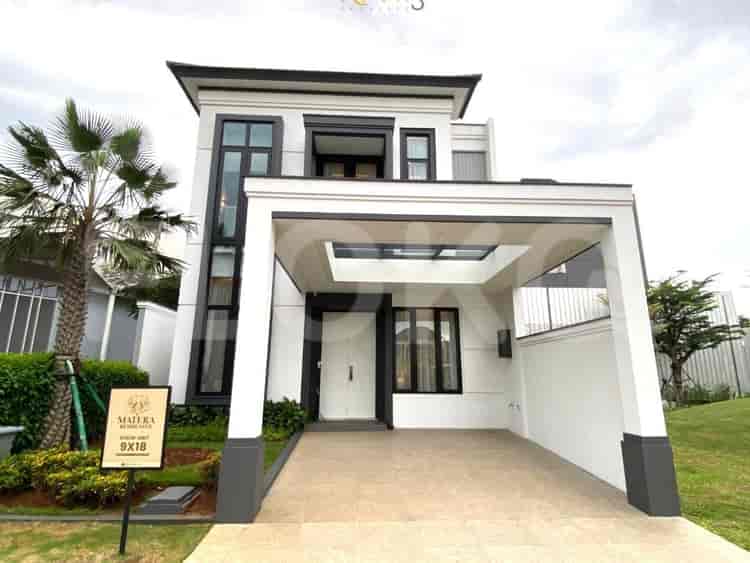 Dijual Rumah 4 BR, Luas 233 m2 di Kota Mandiri, Gading Serpong - RHAS10c 1