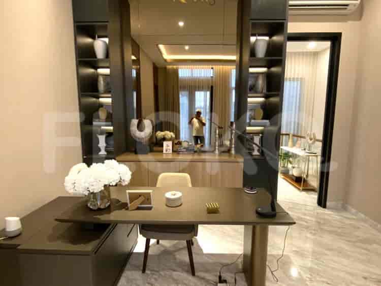 Dijual Rumah 4 BR, Luas 233 m2 di Kota Mandiri, Gading Serpong - RHAS10c 9