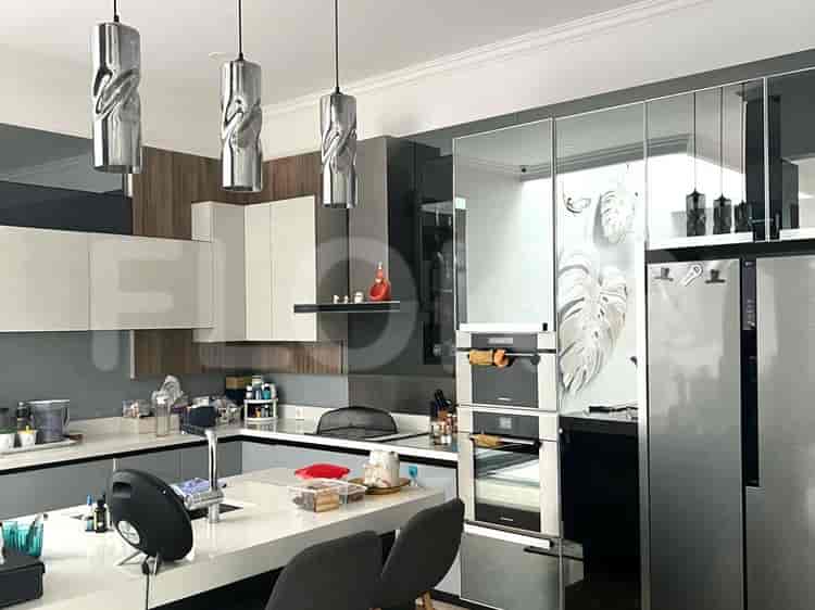 Dijual Rumah 4 BR, Luas 450 m2 di Gading serpong, Gading Serpong - RHAS8d1 5