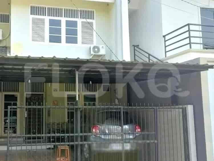 Dijual Rumah 4 BR, Luas 95 m2 di Gading Serpong, Gading Serpong - RHASb01 1